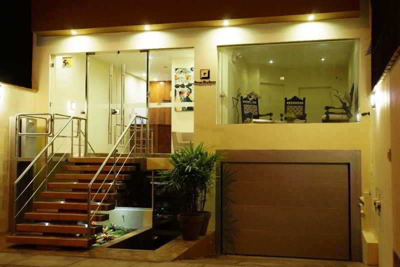 Atrium Miraflores Hotel Lima Exterior photo