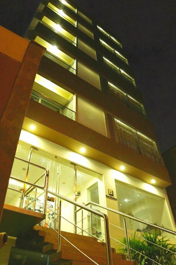 Atrium Miraflores Hotel Lima Exterior photo